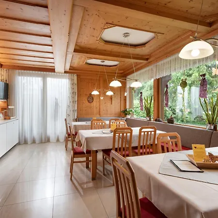 Garni Ortner 3* Sankt Johann in Tirol