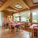 Garni Ortner فندق مبيت وإفطار 3*