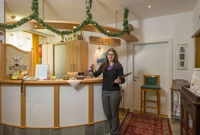 Garni Ortner Alojamento de Acomodação e Pequeno-almoço 3*